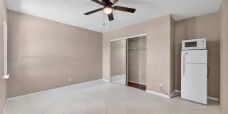 11135 NW 25th Ct Gallery 6