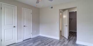 The River Pointe Gallery 32