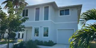 4717 Spring Creek Drive Gallery 1