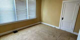 3 bed 1 bath - great Brentwood location, central air, nice updates Gallery 1