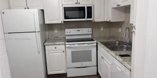 1505 Crescent Cir Gallery 1