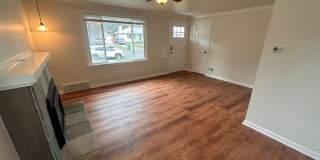 Beautiful 3 Bed, 2 Bath House Near Manito Park on South Hill! Beautiful 3 Bed, 2 Bath House Near Manito Park on South Hill! Gallery 5
