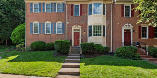 6860 WILLIAMSBURG POND Court Gallery 1