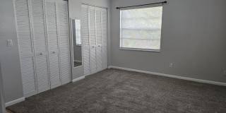 1735 E Central Avenue Gallery 19