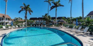 87 N Collier Blvd unit: F4 87 N Collier Blvd unit: F4 Gallery 1