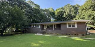 54 Dickson Circle Gallery 1
