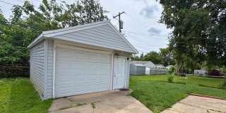 8468 Beatrice Gallery 29