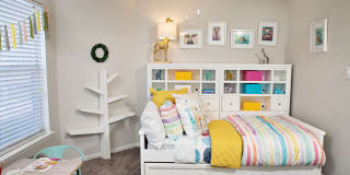 Nine Two Six West Gallery 13