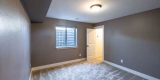 BEAUTIFUL 5 BED 3 BATH HOME IN FIRTH Gallery 24
