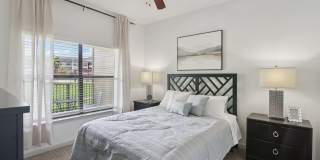 Crenshaw Grand Apartments Gallery 13