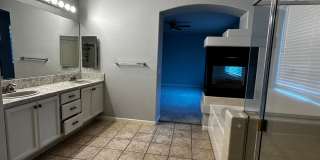 House For Rent! Gallery 12