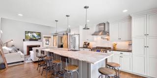 344 Euclid Avenue Gallery 6