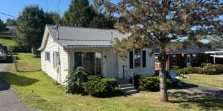 2 Bedroom 1 Bath Home in Greeneville, TN Gallery 1