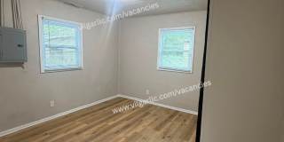 Very spacious 3 Bedroom and 1 Bathroom Home Very spacious 3 Bedroom and 1 Bathroom Home Gallery 17