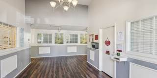 Georgetown Manor Gallery 31