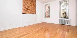 691 Ninth Avenue Gallery 5