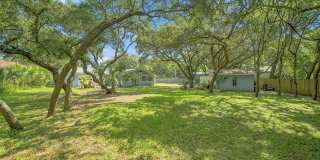 6 NE Bay Court Gallery 18