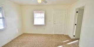 Spacious 1 Bed Dupex! Gallery 3