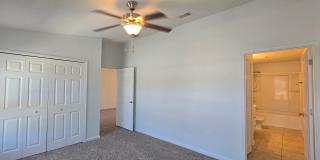 RENT VOUCHS ACCEPTED - Rent at The Woods of Ortega Gallery 10