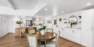 8 Saratoga Gallery 21