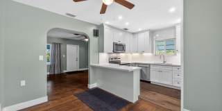 Charming Oakland Park 2BR House - Rent Includes Internet & Water Gallery 8