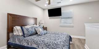 Charming 3BR Duplex in New Orleans Gallery 6