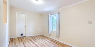 1590 Hilldale Road Gallery 7