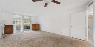 370 NW 76th Avenue Gallery 18