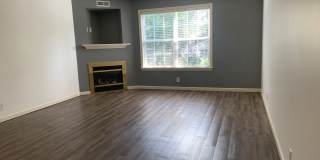 Germantown 2 bedroom, 1 1/2 bath in Brent Park Condos Gallery 3