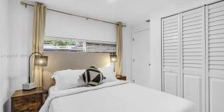 3225 SW 58th Ave Gallery 11