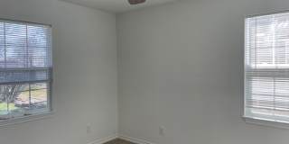 1321 S. Crockett Gallery 8