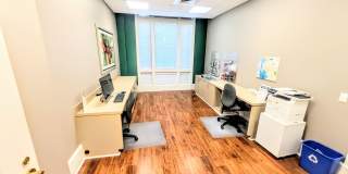 SHORT TERM TURNKEY FURNISHED DOWNTOWN AT THE RENAISSANCE Gallery 31