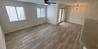 2 Bedroom 2 1/2 bath in the Lakes Townhome Community! Complete Remodel! Gallery 4