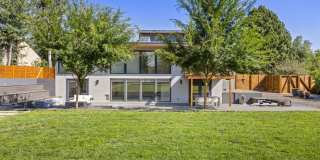5 bed 3.5 Bath Home in North Boulder W/Large Backyard, Swimming Pool & Jacuzzi! Gallery 29