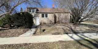 Central Ames Home Available Now Gallery 1