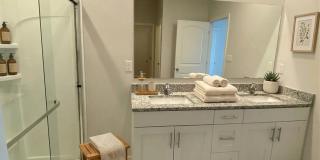 4 bed 2 bath home built in 2023 in Somerville Gallery 6