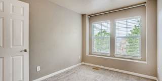 Gorgeous light and bright home in desirable Hearth neighborhood Gallery 9