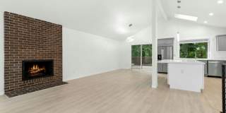 4bd/2.5ba Bellevue Home Gallery 20