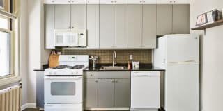 4 Lexington Avenue Gallery 4