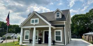 Brand New! Pre-leasing 26-27 Students Gallery 1