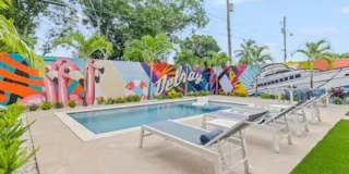 322 NW 4th Avenue Gallery 32