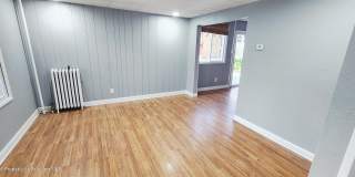 110 Ash Street Gallery 4