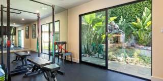2841 Montcalm Ave Gallery 53