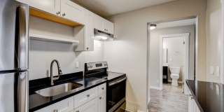 Clairemont Apartments Gallery 11