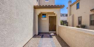 Beautiful 3 Bed 2.5 Bath home in Tuscany community! Gallery 30