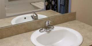 Senior Housing - Hawthorn Village Gallery 14