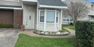 81 LAKE LYNN Drive Gallery 1