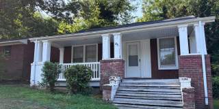 3-bedroom Close to South Elm Street Gallery 1
