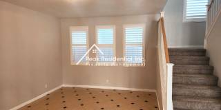Spacious Stockton 5bd/3ba back up to Elkhorn Golf Club Spacious Stockton 5bd/3ba back up to Elkhorn Golf Club Gallery 4