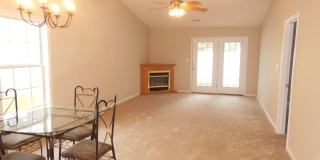 2 Bedroom 2 Bath Townouse Gallery 3